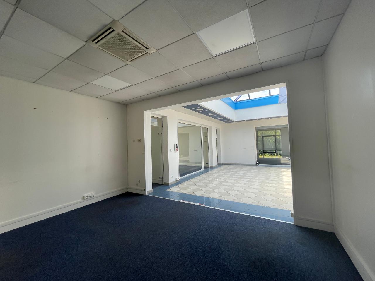Bureau La Chapelle-Saint-Mesmin 568m² Vente bureau La Chapelle-Saint-Mesmin Loiret OVBUR2533950 9
